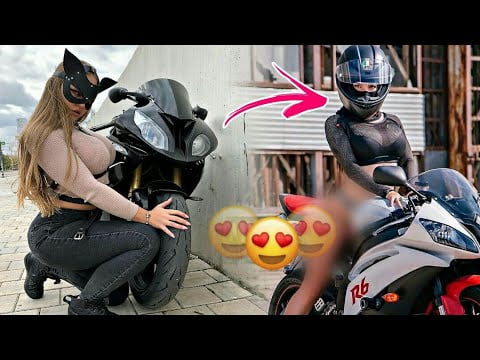 CHICAS BIKERS ???? SON INCREÍBLES Hottest Biker Girl ???? Big As ** #Shorts