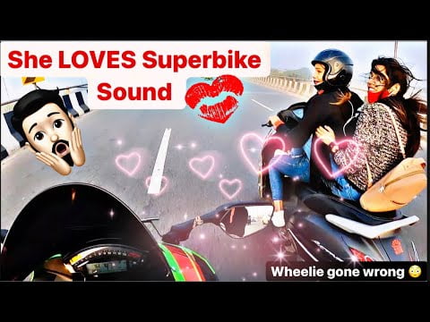Cute GirlsExtremely Scared by Superbike Sound ZX10R |  GirlsReactions |  NEWJACKET?  ???? # kawasaki # zx10r
