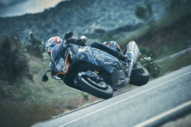 Prueba Suzuki Hayabusa 2021: la leyenda continúa