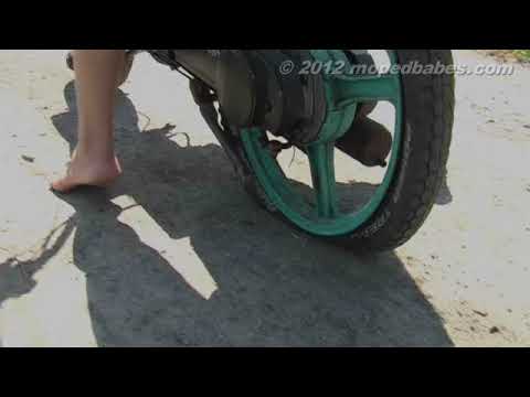 Vespa Piaggio Mofa platten Reifen |  Bicicletas Chicas Chicas |  Neumático trasero PLANO