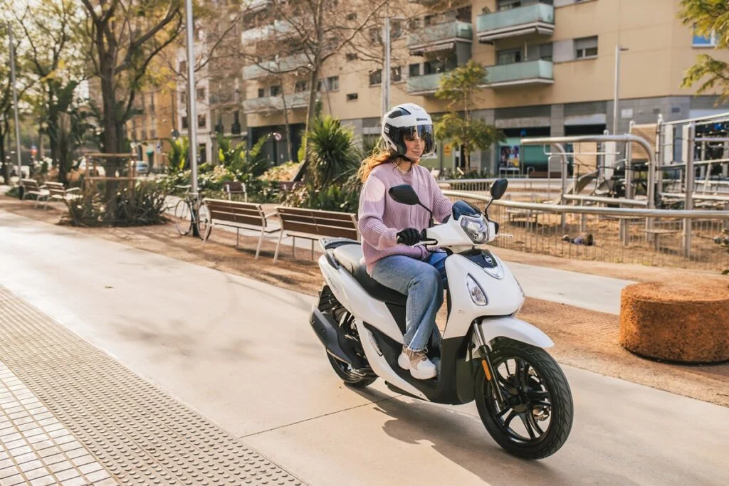 seguros para chicas moteras