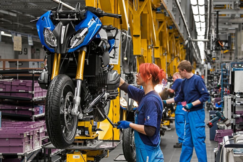 Megafábricas - Producción de motocicletas BMW