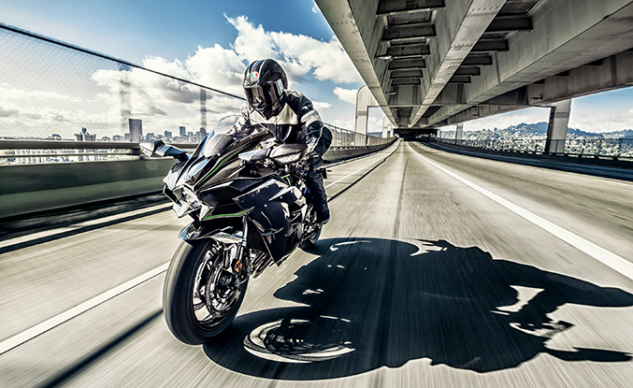 Kawasaki está desarrollando una motocicleta hí­brida con motor eléctrico ...