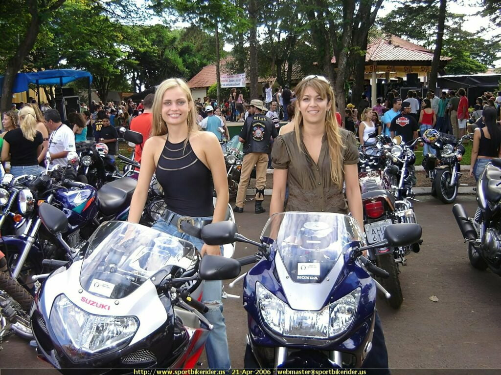 el ascenso de las chicas moteras en el mundo de la moto